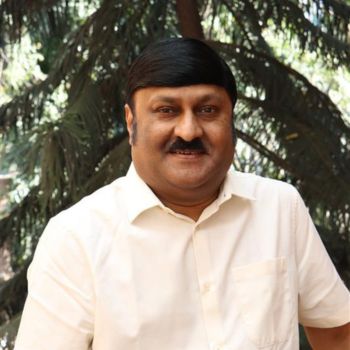 Munish Sapra
